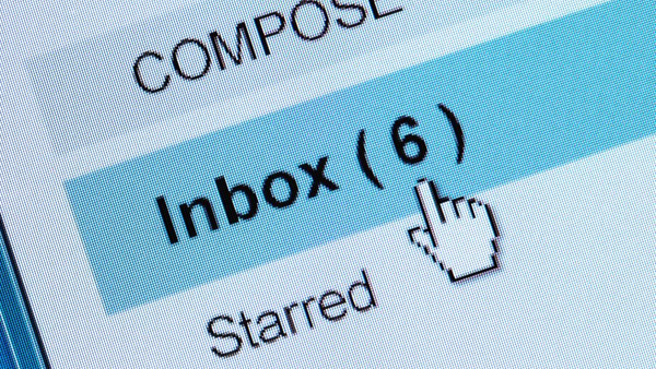50 Jahre E-Mail: Nicht tot zu kriegen
